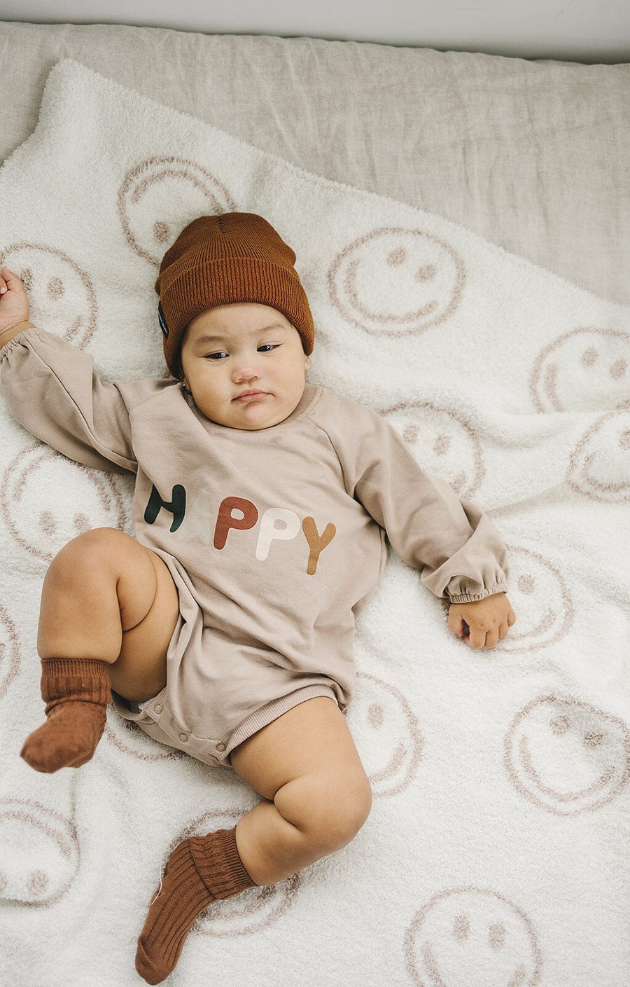 Smiley Taupe Plush Blanket Mebie Baby 