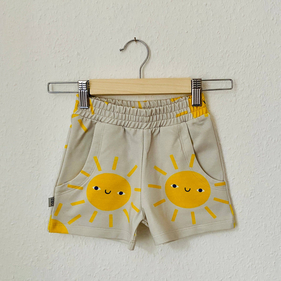 SUN SHORTS Mini Chill Dont Grow Up 